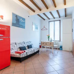 Historic Center 7min From Duomo Appartamento Parma